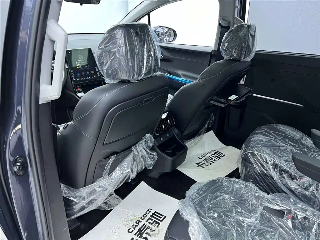 Kustu 2024 270TGDi LUX Premium Edition купить на сайте DeffCars