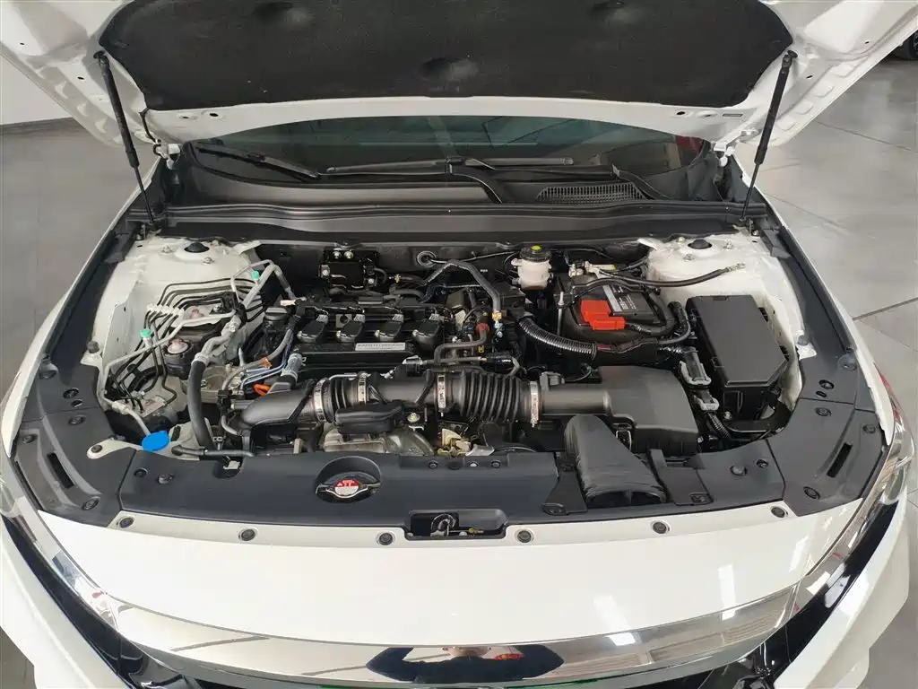 Accord 2022 260TURBO Deluxe Edition купить на сайте DeffCars