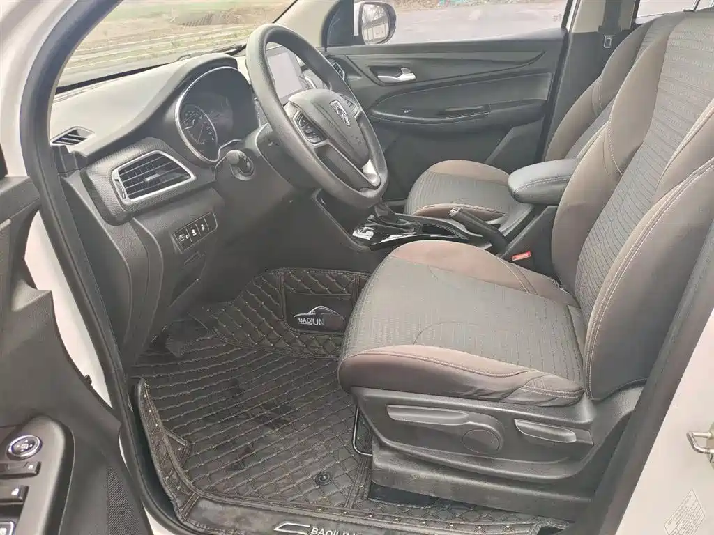 Baojun 730 2019 1.5T CVT fashionable 7-seater National VI купить на сайте DeffCars