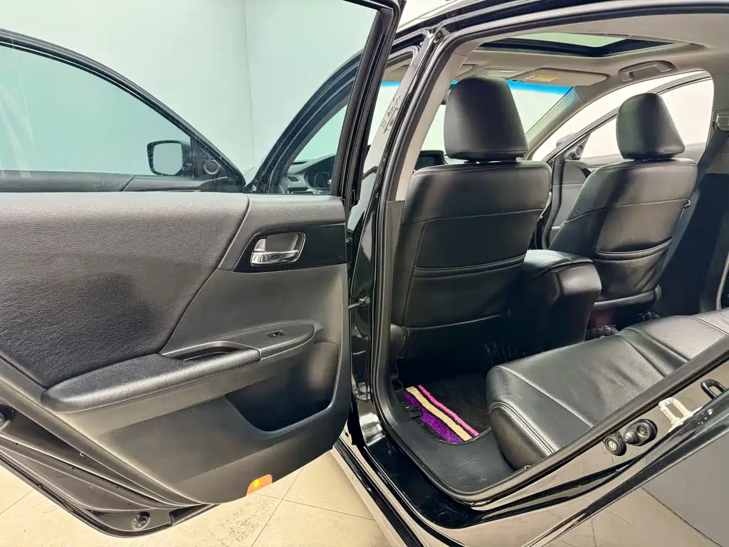 Accord 2016 2.0L Comfort Edition купить на сайте DeffCars