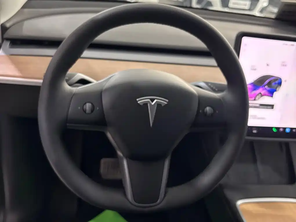Model Y 2021 long-range all-wheel drive version купить на сайте DeffCars