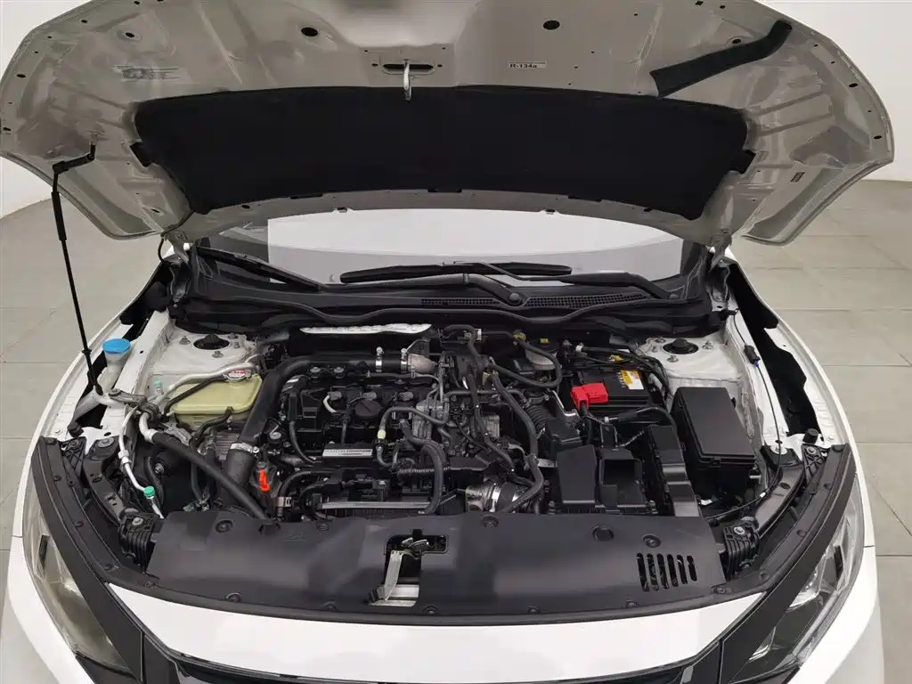 Civic 2019 180TURBO CVT Sports Edition National VI купить на сайте DeffCars