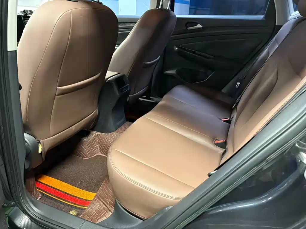 Jetta VS5 2021 280TSI automatic aggressive model купить на сайте DeffCars