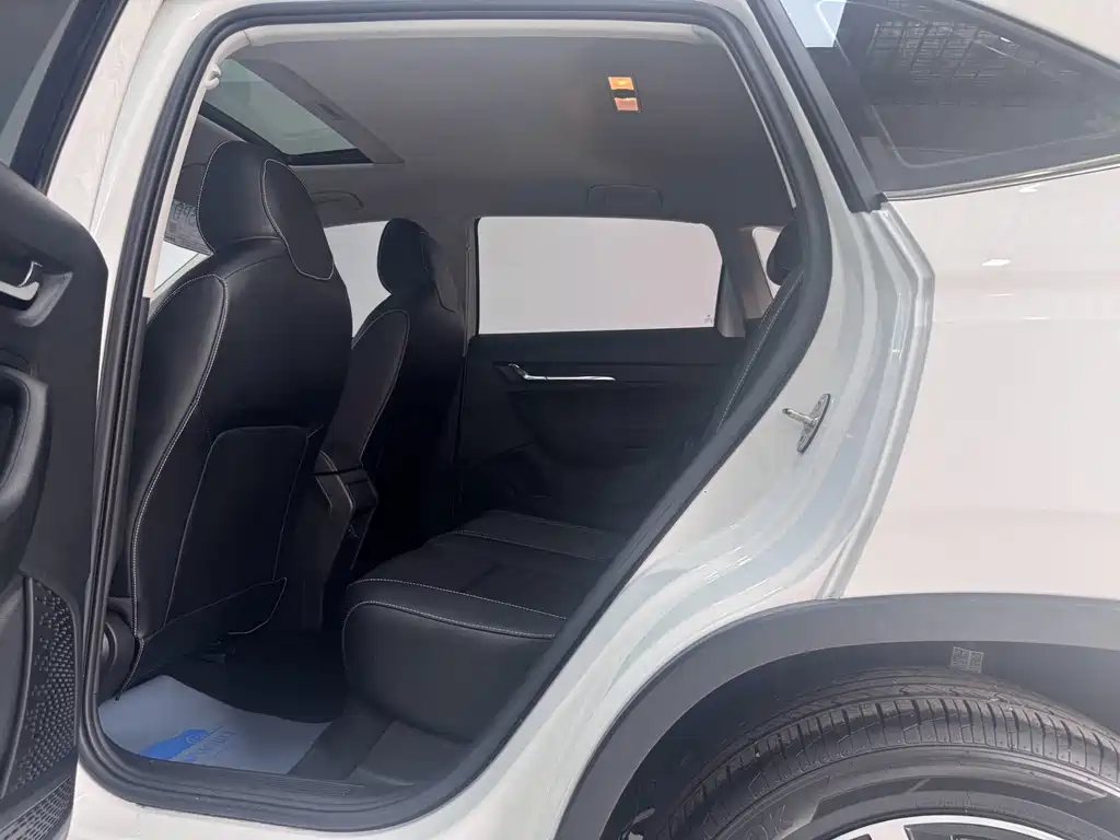 Kamiq 2021 1.5L automatic comfort version купить на сайте DeffCars