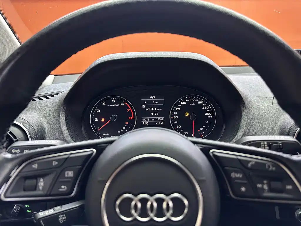 Audi Q2L 2020 35 TFSI Fashionable and Elegant купить на сайте DeffCars