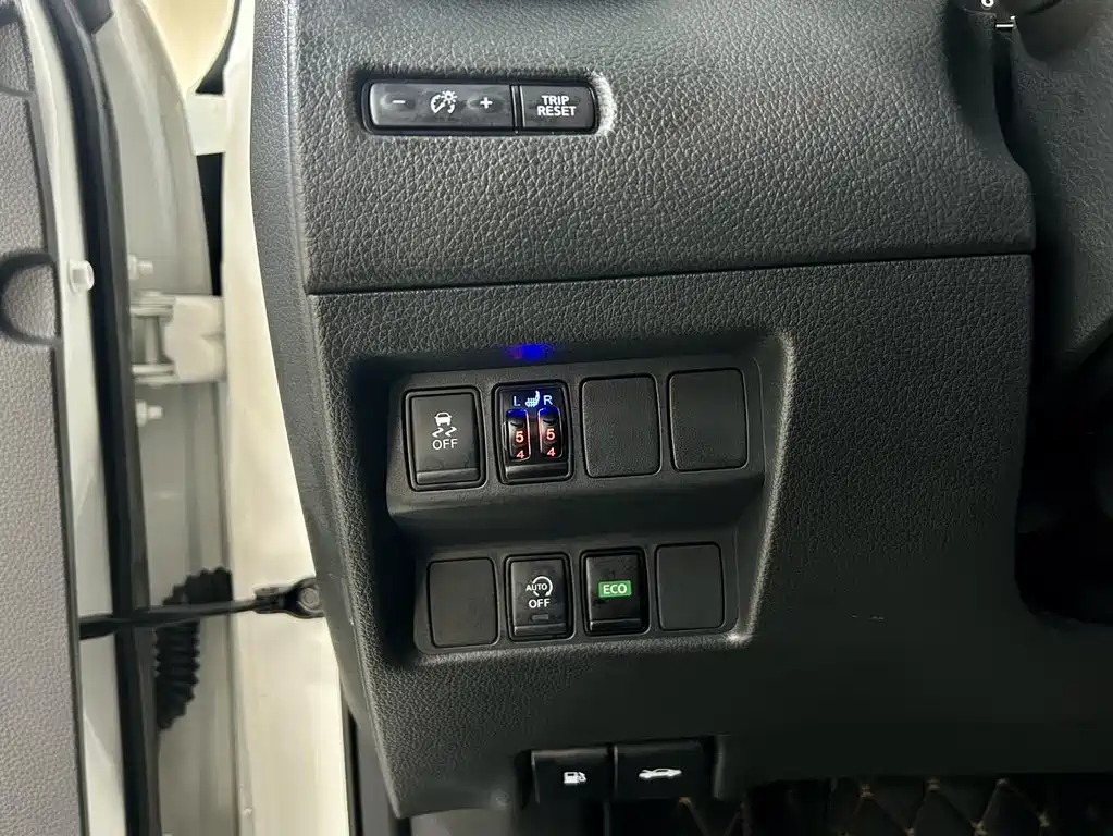 Qashqai 2022 2.0L CVT XV Prem Deluxe Edition купить на сайте DeffCars