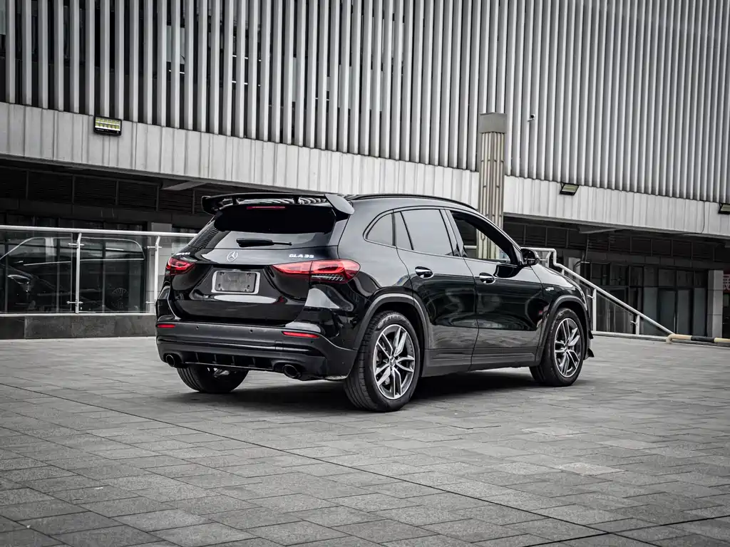 Mercedes-Benz GLA AMG 2023 AMG GLA 35 4MATIC купить на сайте DeffCars