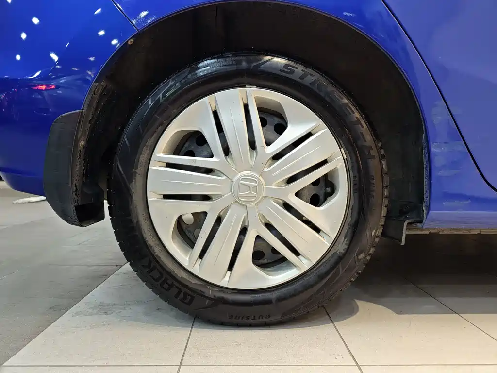 Fit 2018 1.5L CVT Comfort Edition купить на сайте DeffCars