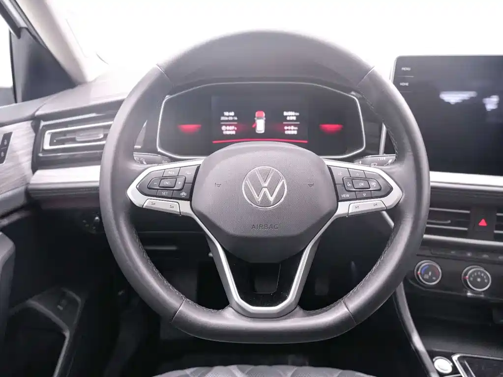 Sagitar 2023 280TSI DSG surpasses Lite version купить на сайте DeffCars