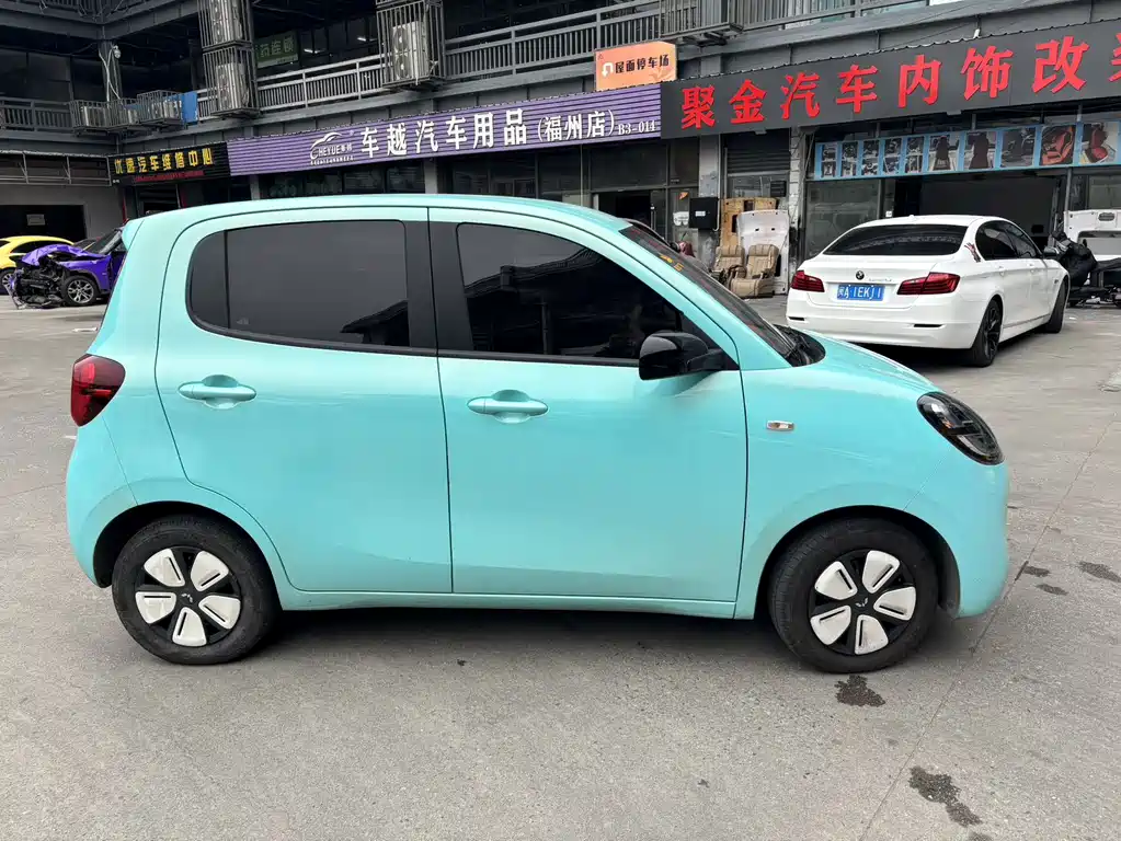 Hongguang MINIEV 2025 fourth generation four-door version advanced model купить на сайте DeffCars