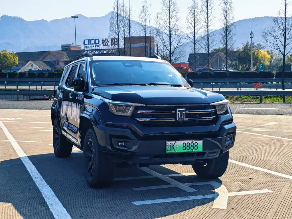 Tank 400 New Energy 2024 Hi4-T Off-Road Version купить на сайте DeffCars