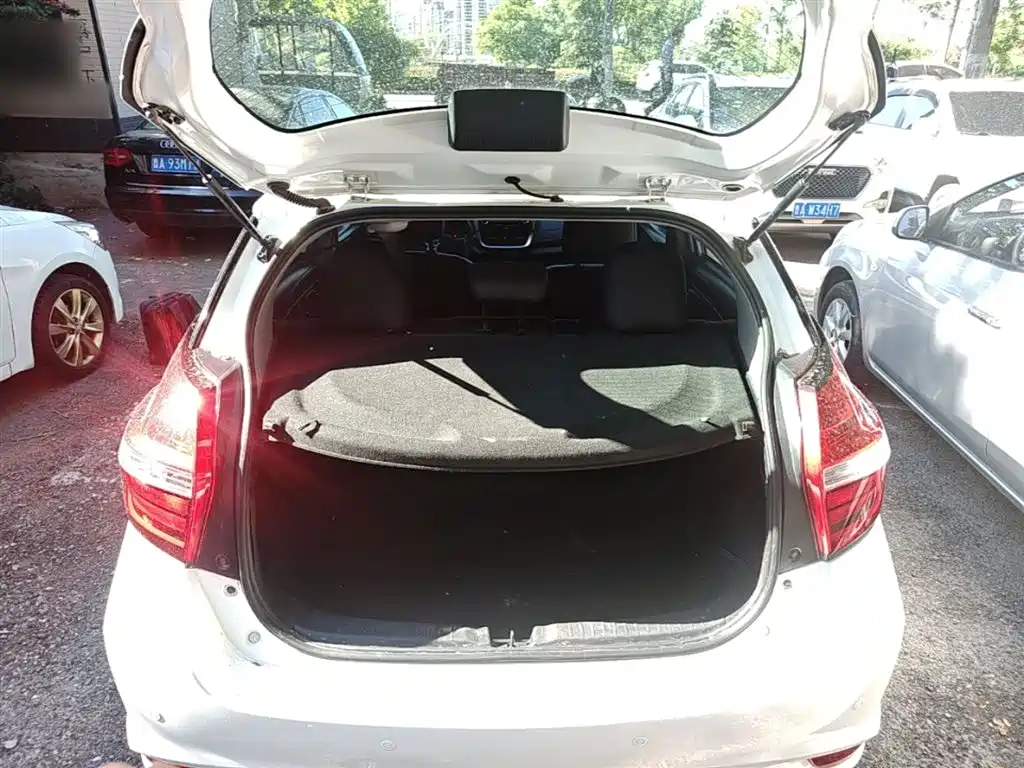YARiS L Zhixuan 2016 facelift 1.5E CVT charming version купить на сайте DeffCars