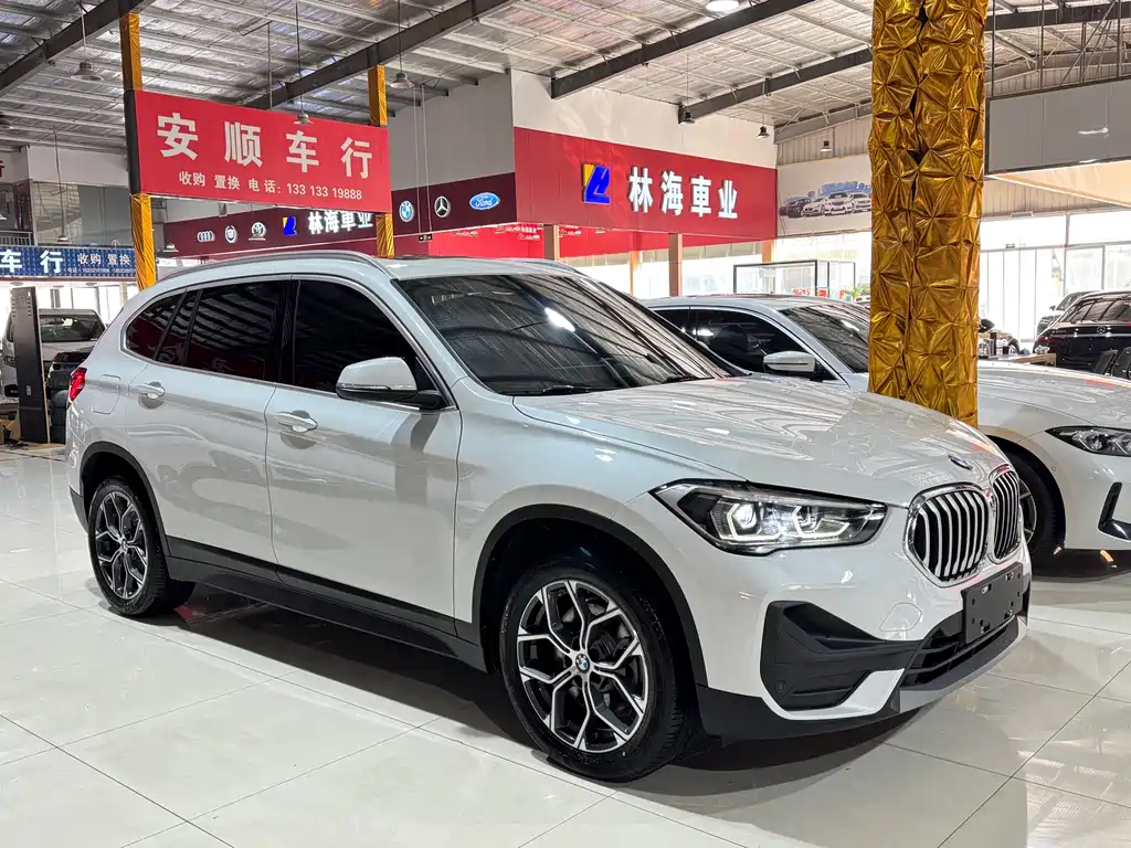 BMW X1 2022 sDrive25Li Leading Model купить на сайте DeffCars