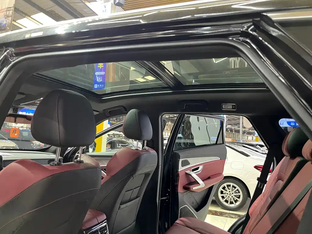 Jietu X70 PLUS 2023 model 1.5T DCT Ziqiang PRO 5 seats купить на сайте DeffCars