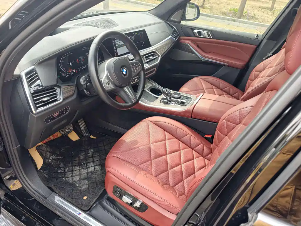 BMW X5 2022 facelift xDrive 40Li M sports package купить на сайте DeffCars