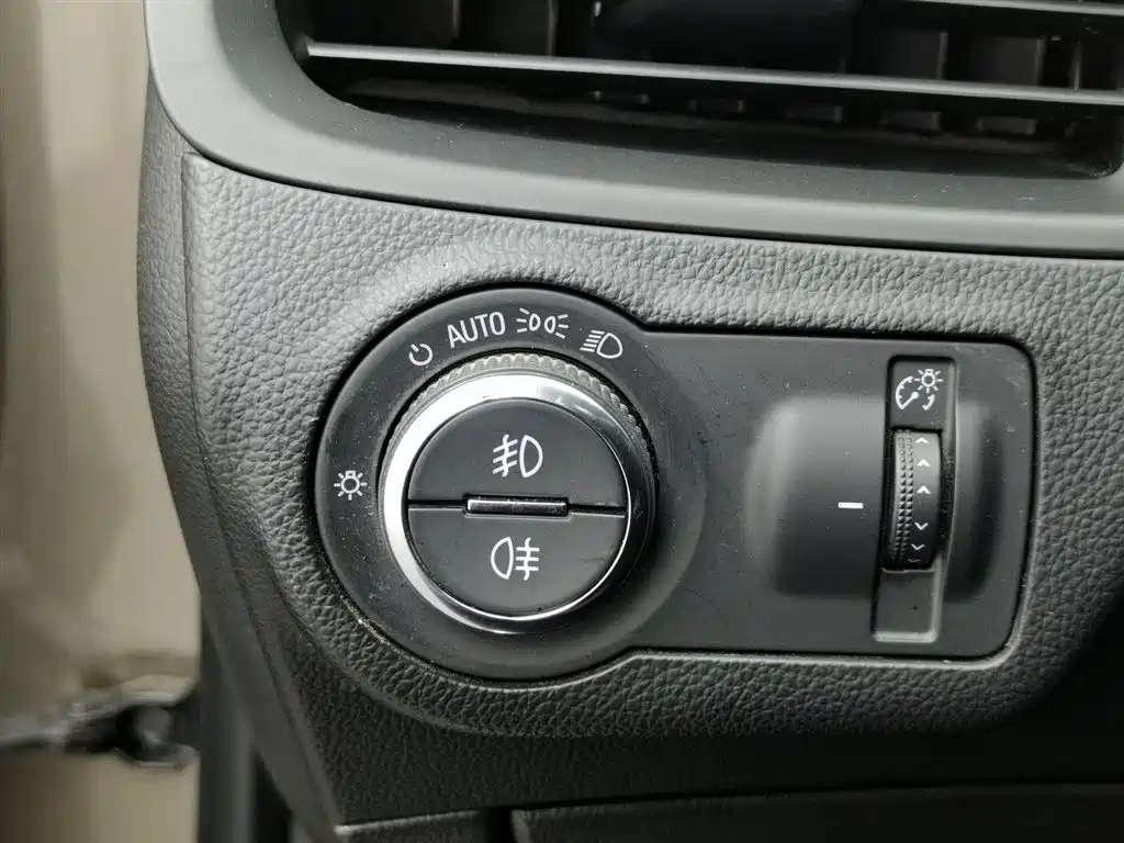Envision Plus 2019 28T four-wheel drive elite model National VI купить на сайте DeffCars