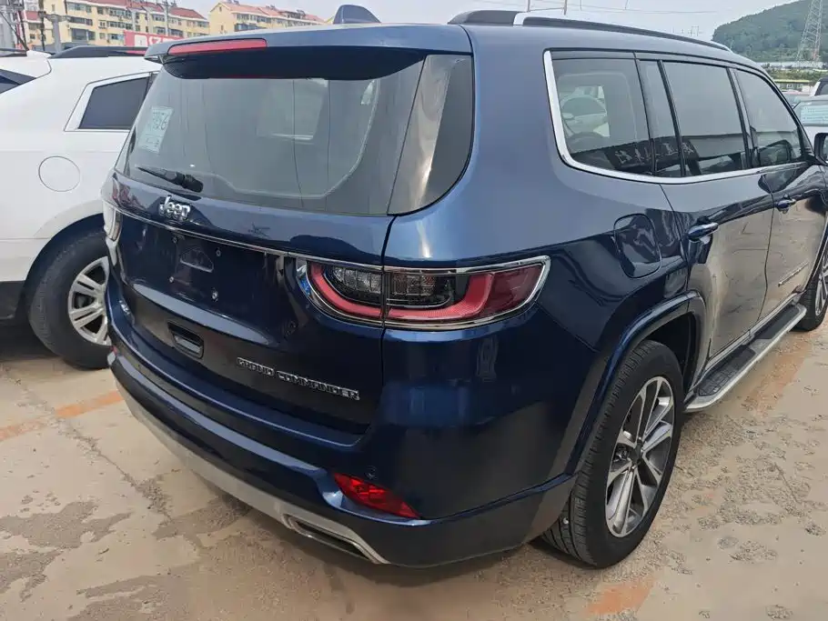 Grand Commander 2018 2.0T Four-wheel Drive Enjoyment Edition National VI купить на сайте DeffCars
