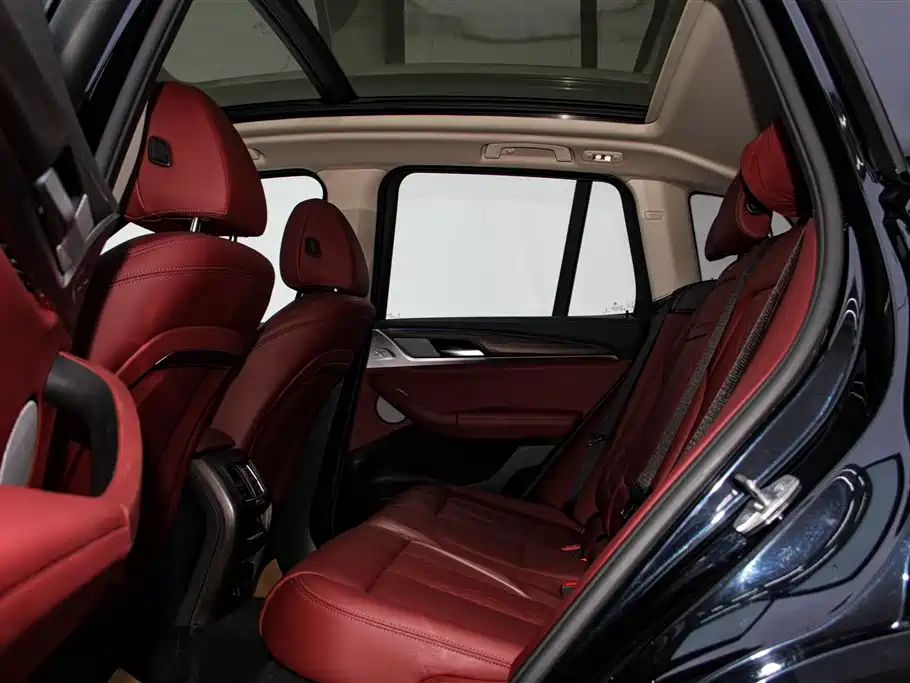 BMW X3 2023 Facelift xDrive30i Leading M Night Package купить на сайте DeffCars