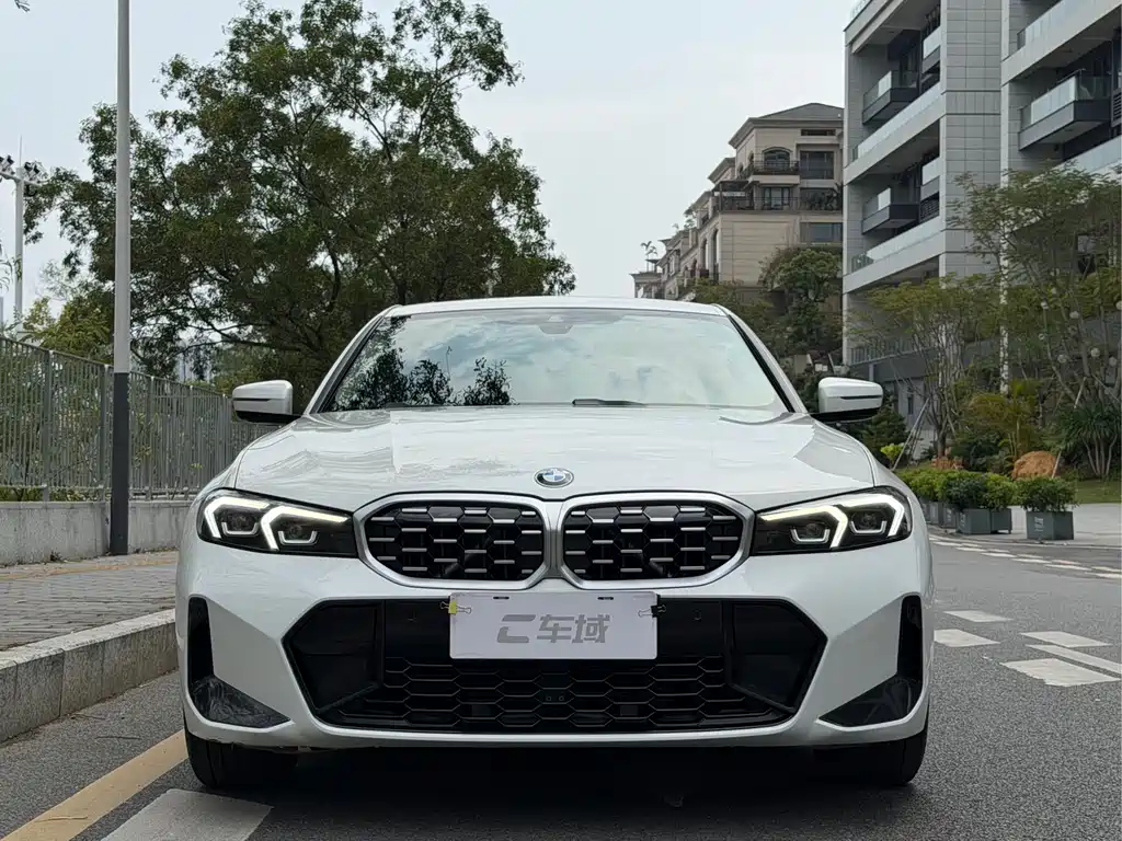 BMW 3 Series 2023 325Li M Sports Package купить на сайте DeffCars