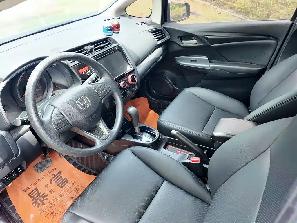 Fit 2016 1.5L LX CVT comfort model купить на сайте DeffCars