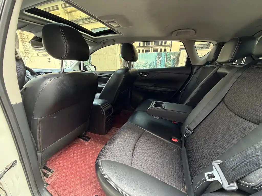 Tiida 2020 1.6L CVT Smart Travel Edition купить на сайте DeffCars