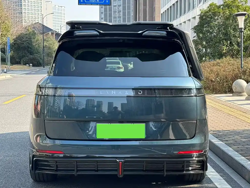 Lynk & Co 900 2025 2.0T Discovery Edition купить на сайте DeffCars