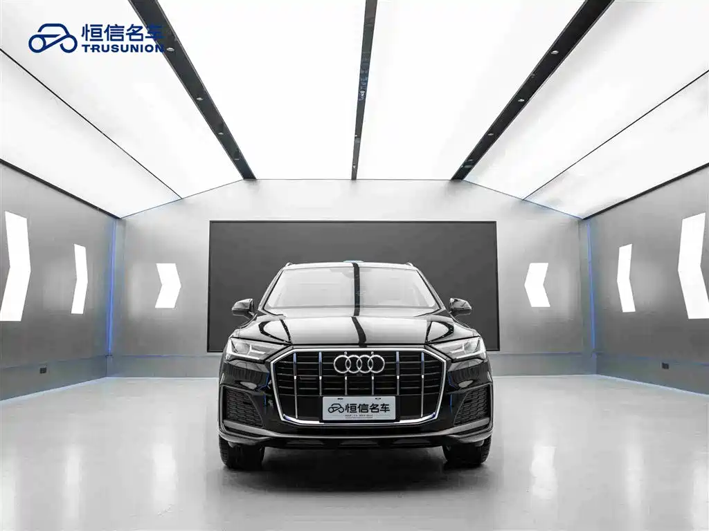 Audi Q7 2022 45 TFSI quattro S line sports купить на сайте DeffCars