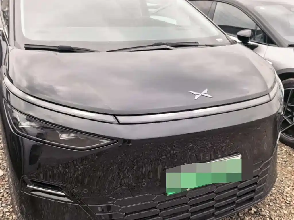 Xpeng X9 2025 pure electric 740 long battery life Max купить на сайте DeffCars