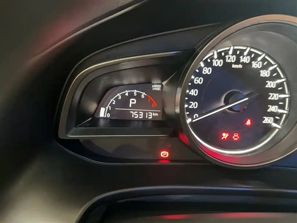 Mazda3 Angkesela 2017 sedan 1.5L automatic luxury model National V купить на сайте DeffCars