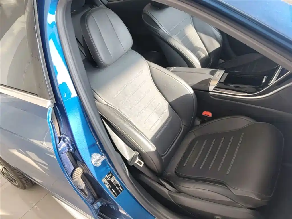 Mercedes-Benz C-Class 2023 C 260 L Sports Edition купить на сайте DeffCars