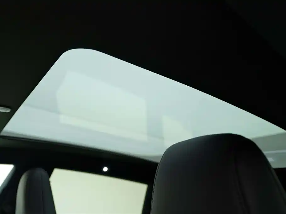 NIO ET5T 2024 model 75kWh Touring купить на сайте DeffCars