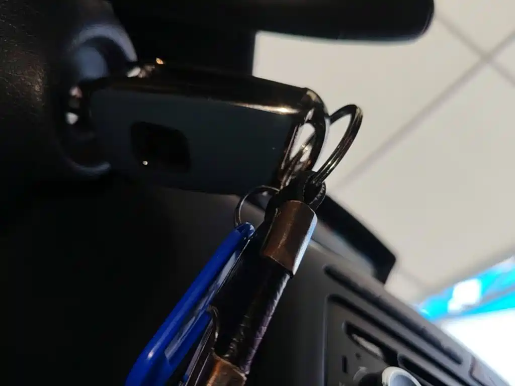Peugeot 308 2013 1.6L automatic premium model купить на сайте DeffCars