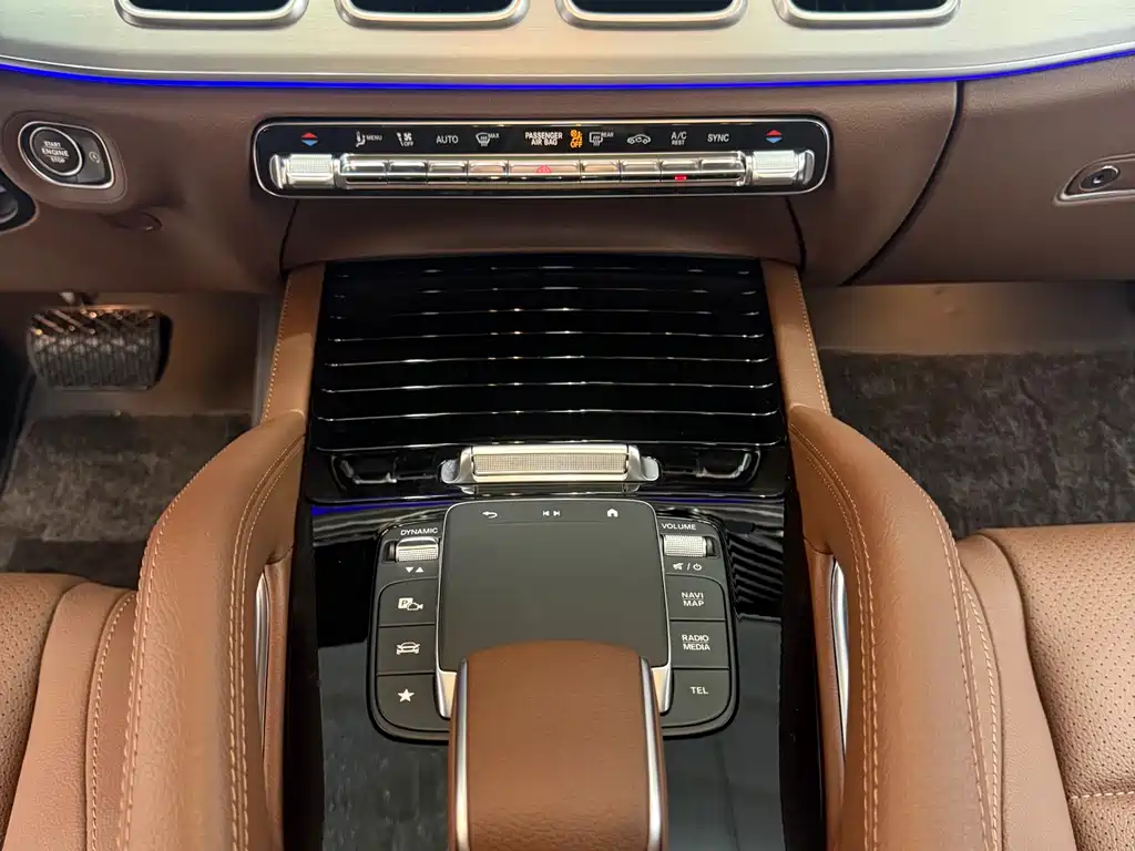 Mercedes-Benz GLS 2025 GLS 450 4MATIC Dynamic купить на сайте DeffCars