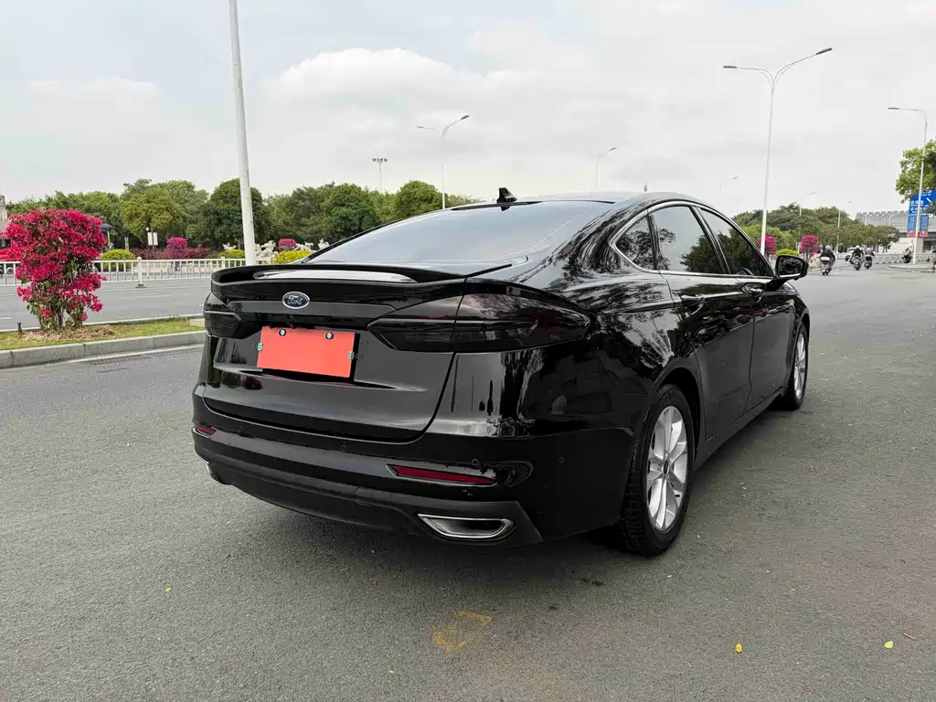 Mondeo 2020 EcoBoost 180 Fashion Model купить на сайте DeffCars