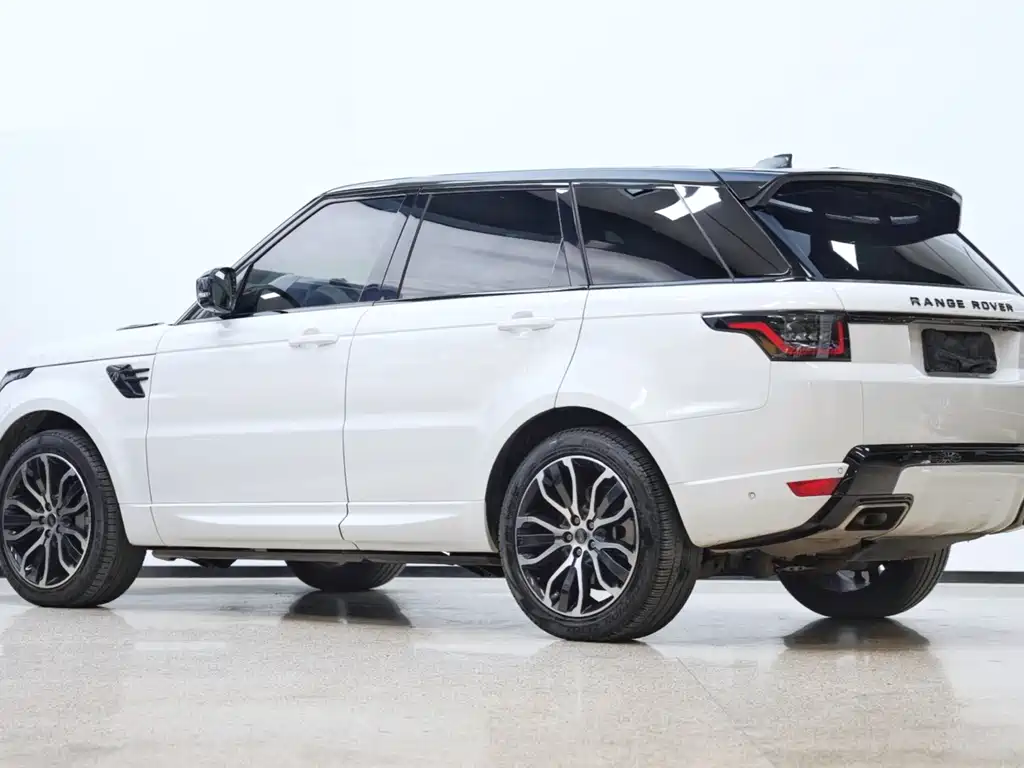 Range Rover Sport 2022 3.0 L6 Black Edition купить на сайте DeffCars