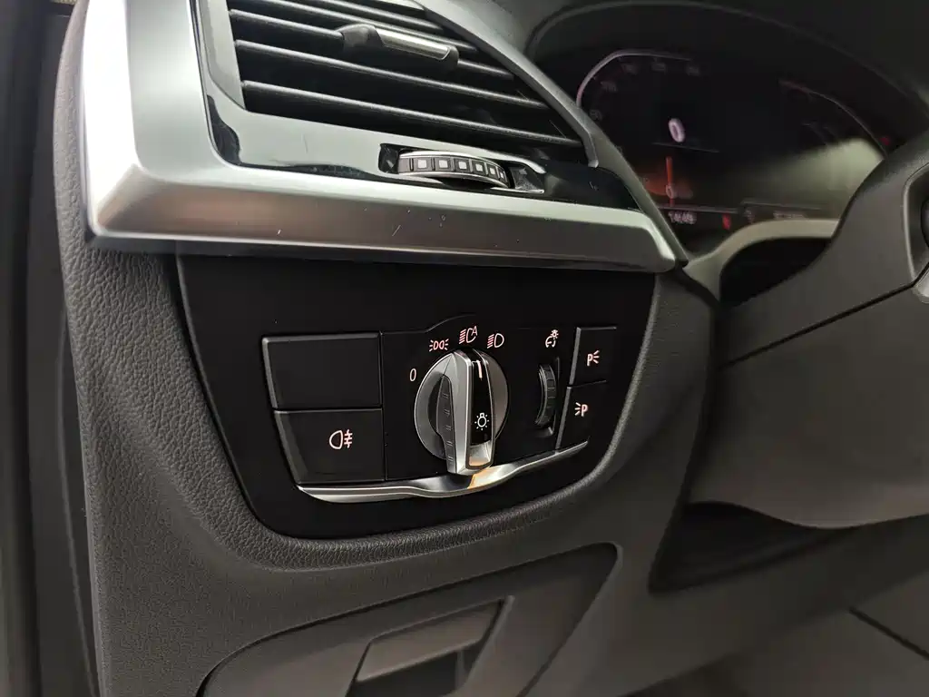 BMW X3 2020 xDrive25i M Sports Package купить на сайте DeffCars