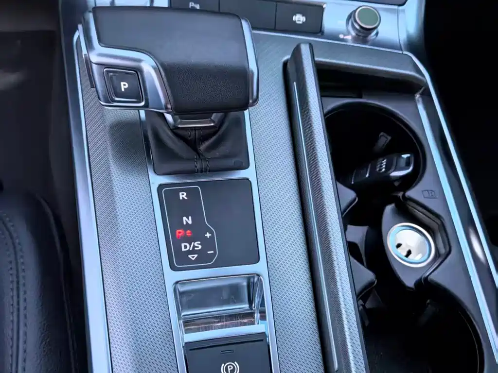 Audi A6L 2019 40 TFSI luxury and elegant model купить на сайте DeffCars