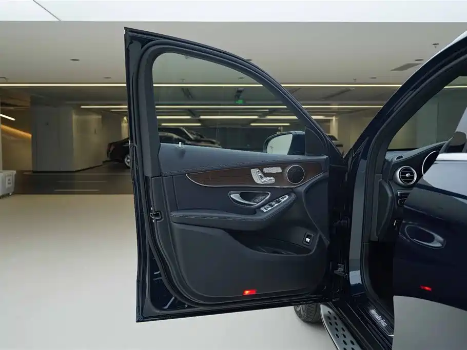 Mercedes-Benz GLC 2022 GLC 300 L 4MATIC Dynamic купить на сайте DeffCars