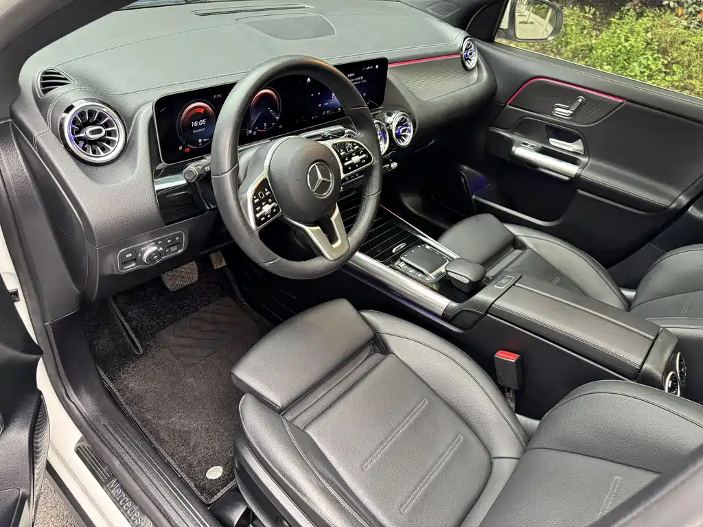 Mercedes-Benz GLA 2020 GLA 200 купить на сайте DeffCars