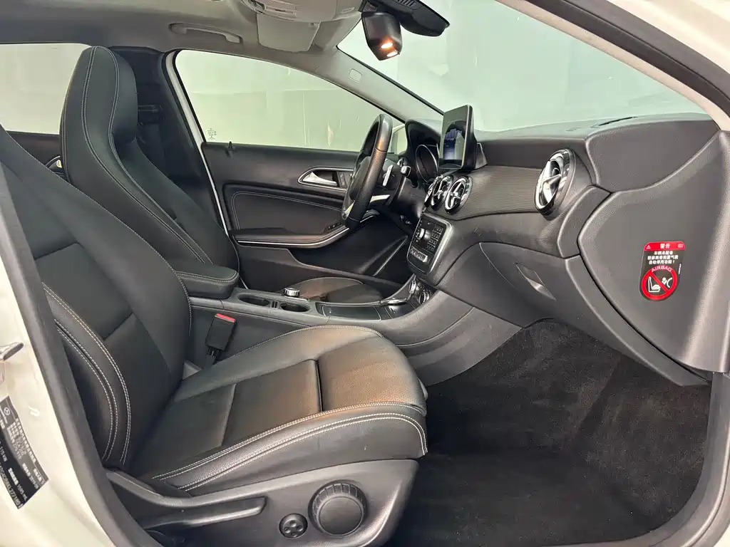 Mercedes-Benz GLA 2019 GLA 200 Dynamic купить на сайте DeffCars