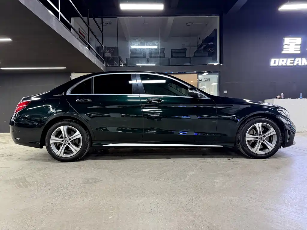Mercedes-Benz C-Class 2020 C 260 L Sports Edition купить на сайте DeffCars
