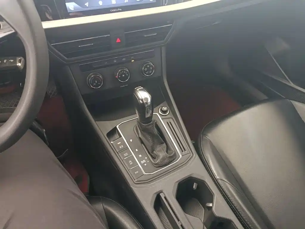 LAVIDA 2018 Hatchback 200TSI DSG Comfort Edition National V купить на сайте DeffCars