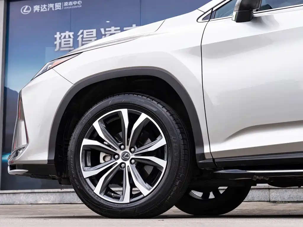 Lexus RX 2020 facelift 300 four-wheel drive elegant version купить на сайте DeffCars