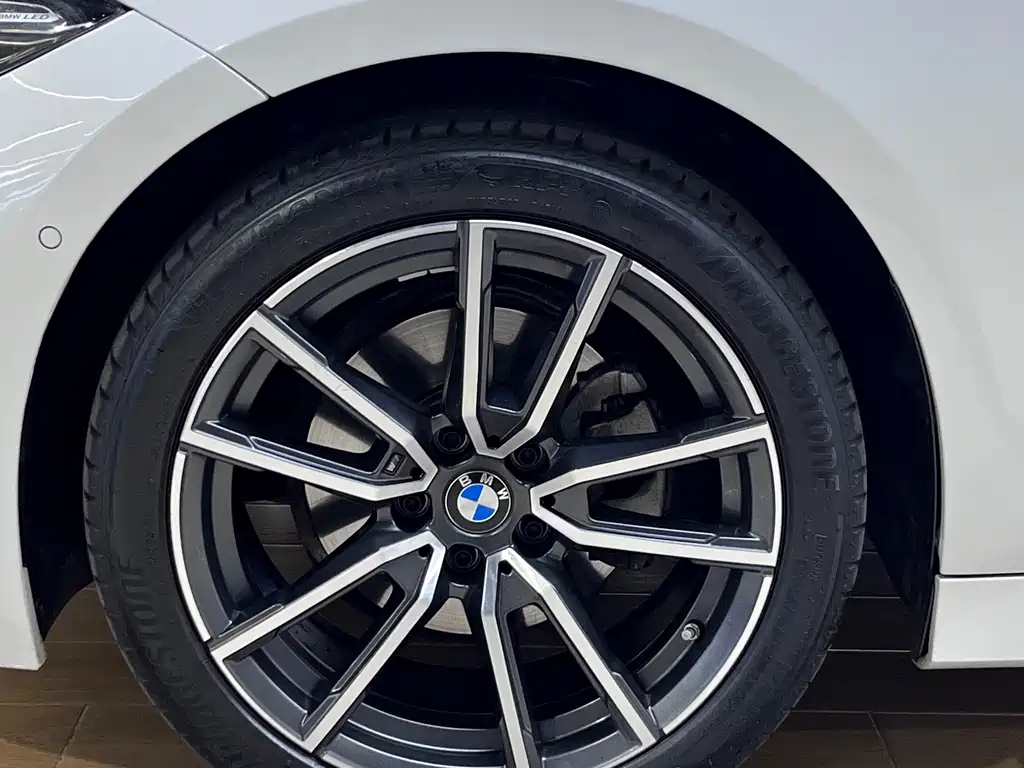 BMW 3 Series 2024 325Li M Sports Package купить на сайте DeffCars