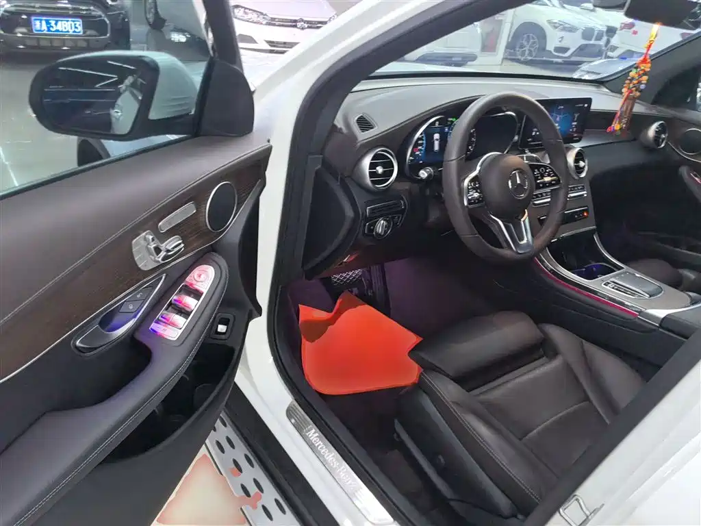 Mercedes-Benz GLC 2022 facelift 2 GLC 260 L 4MATIC luxury model купить на сайте DeffCars