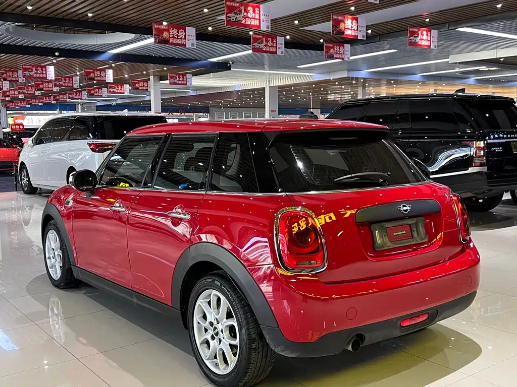 MINI 2019 1.5T ONE five-door version купить на сайте DeffCars