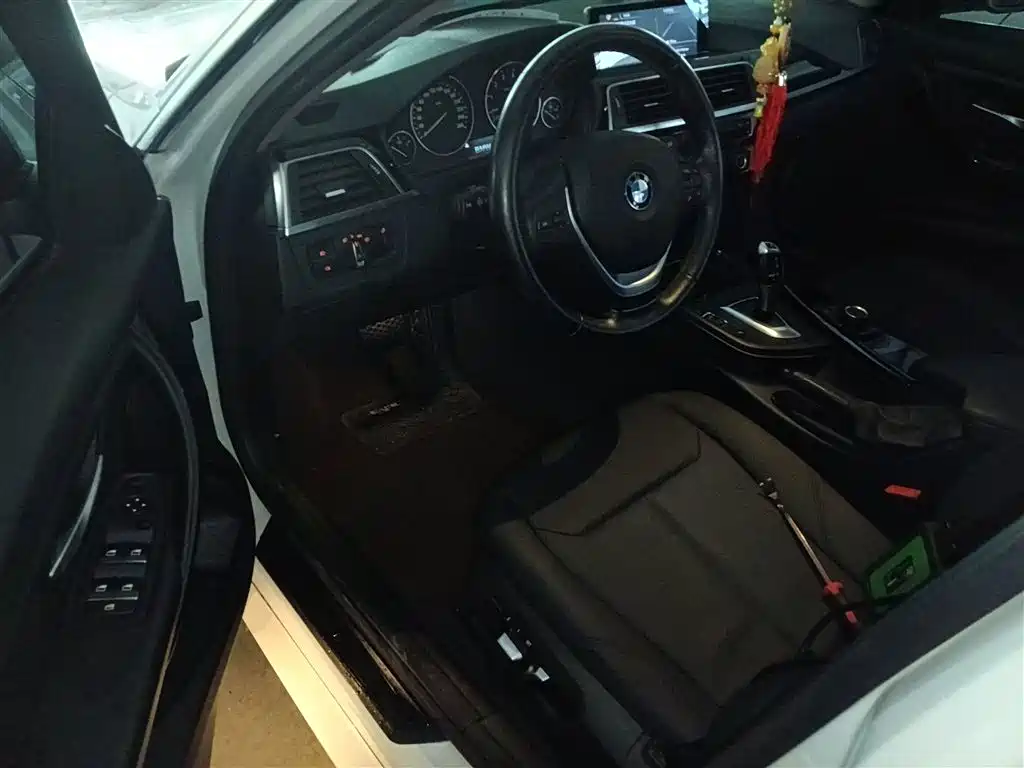 BMW 3 Series 2016 320Li Enterprising купить на сайте DeffCars