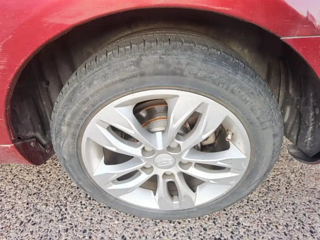 Emgrand 2015 sedan 1.5L manual upward version купить на сайте DeffCars