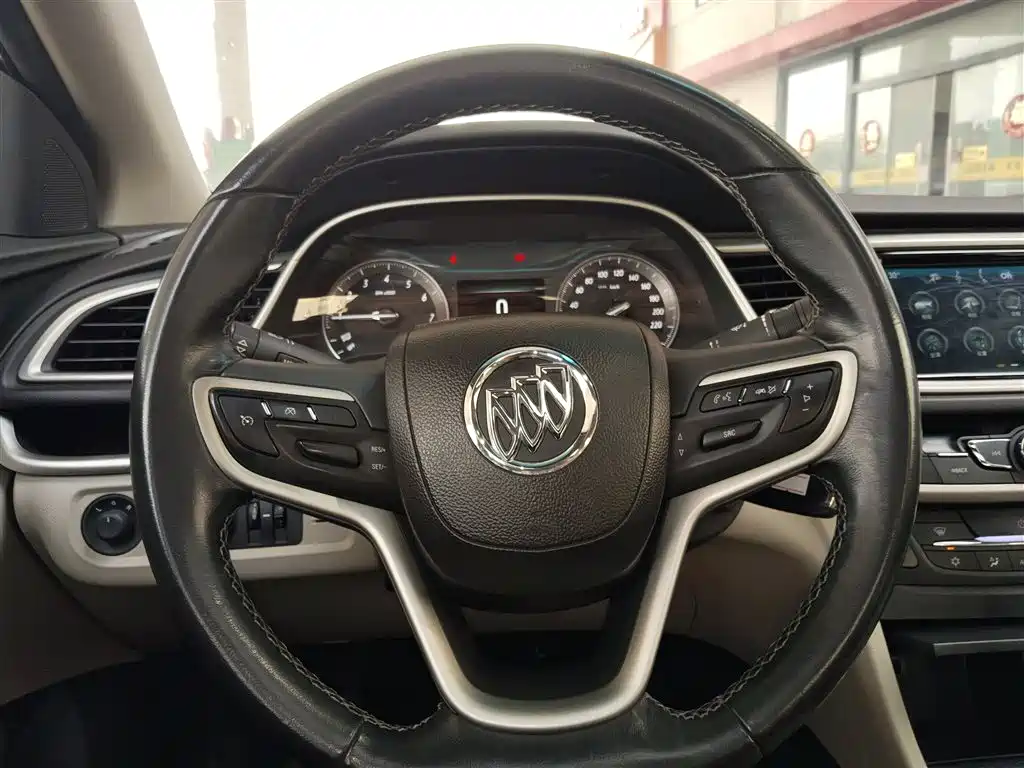 Yinglang 2019 15T dual-clutch interconnected elite model National VI купить на сайте DeffCars