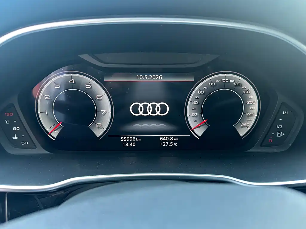 Audi Q3 2022 40 TFSI Fashionable and Dynamic купить на сайте DeffCars